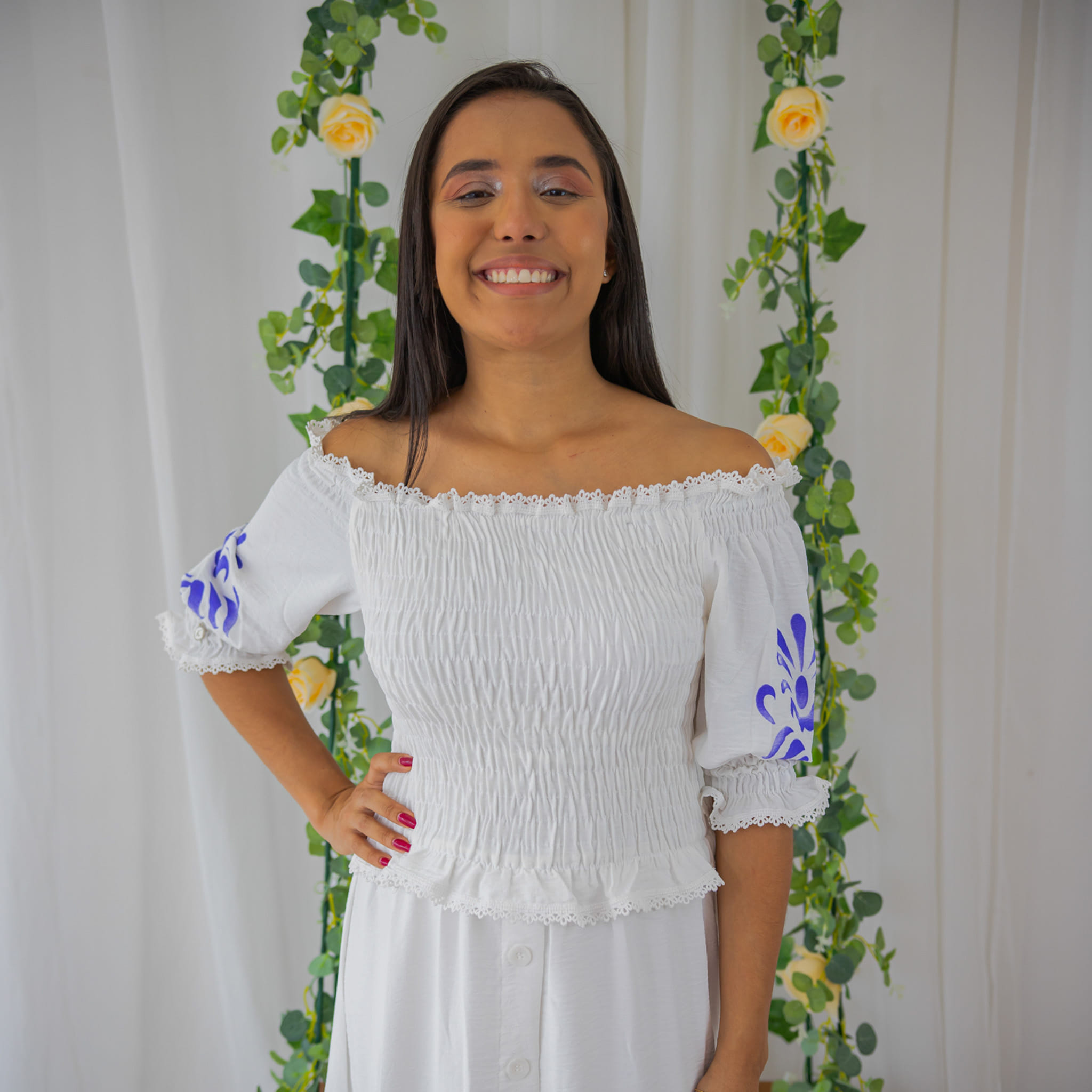 Vestido Ombro a Ombro Encanto Floral