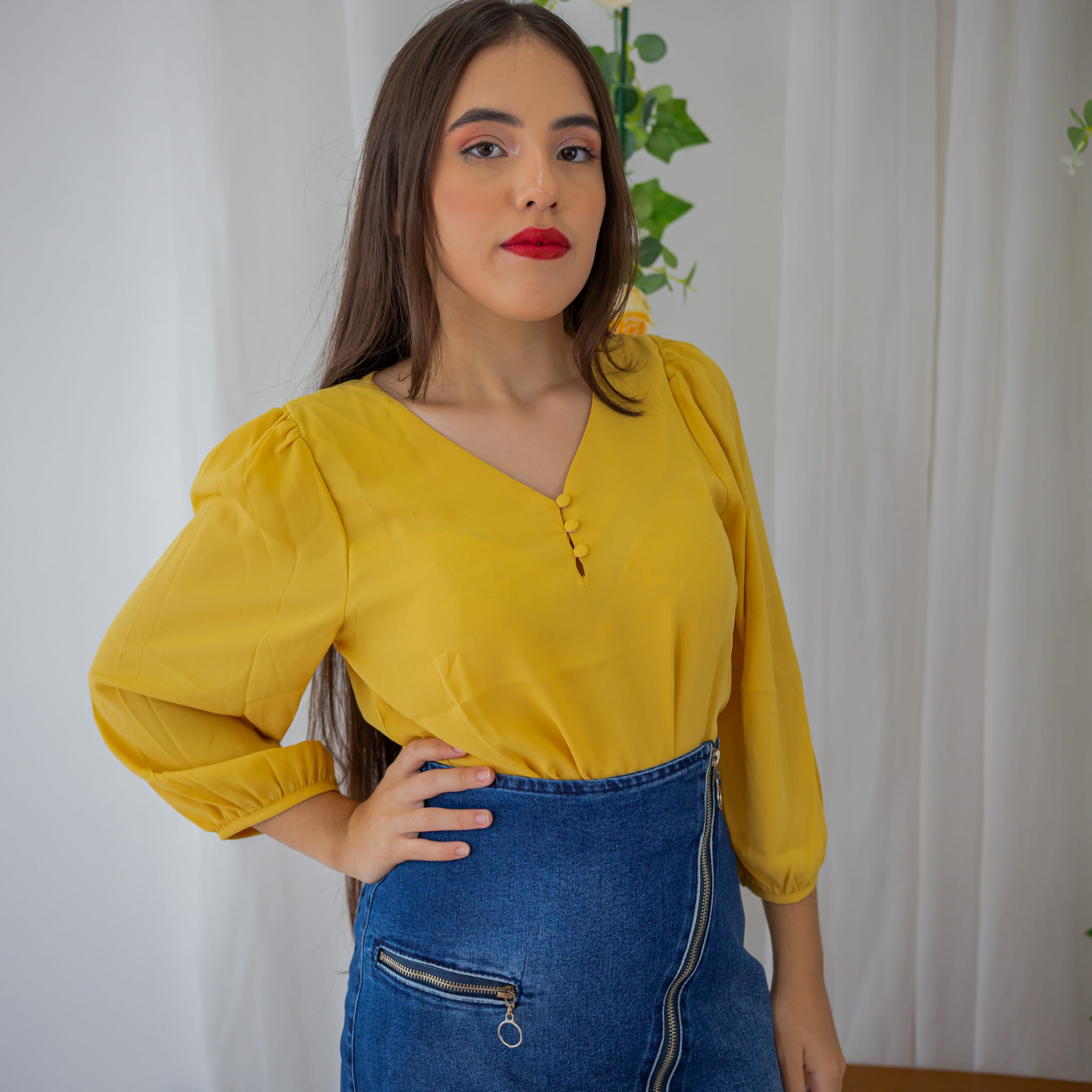 Blusa Dourada Luz