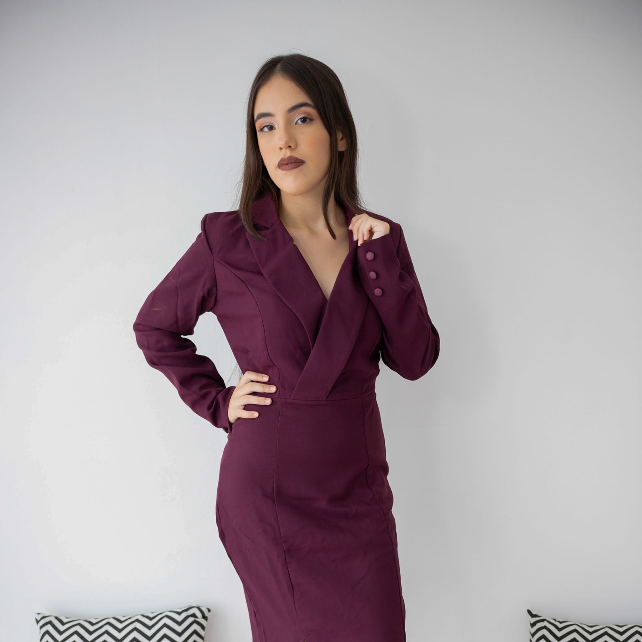 Vestido Autoridade Marsala